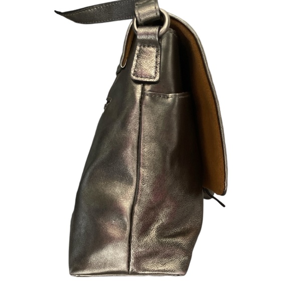 Patricia Nash Mili Leather Medium Flap Crossbody w/ Coin Pouch  0135 - Picture 3 of 10